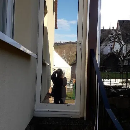 Villa/appartement Au Coeur Des Vignes *** アパート